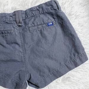 THE NORTH FACE • Gray Linen + Cotton Shorts